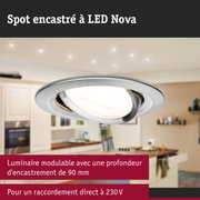 Spot encastré LED Nova en métal brossé argenté pour un éclairage intérieur moderne