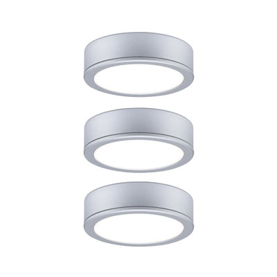 Trois plafonniers LED ronds en aluminium argenté avec lumière blanc chaud pour intérieur moderne