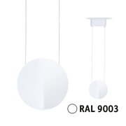 Runde weiße LED-Pendelleuchte in RAL 9003 mit dünnen Stahlseilen für moderne Innenräume