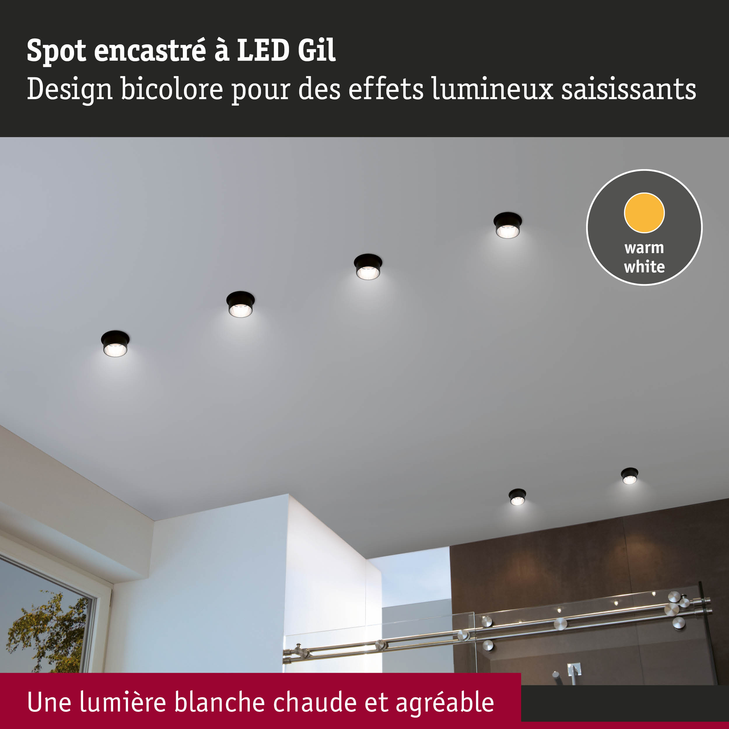 Spots LED encastrés noirs avec lumière blanc chaud sur plafond blanc pour éclairage moderne