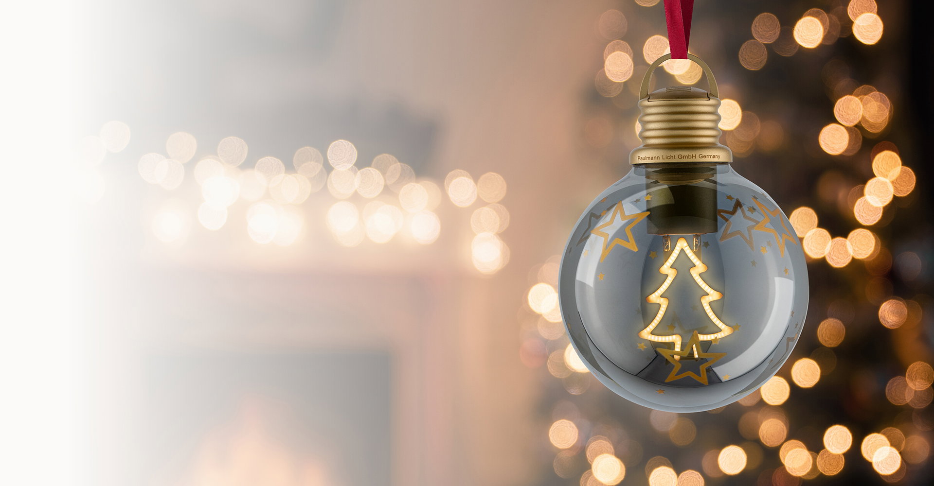 Boule de Noël en verre avec sapin LED et étoiles dorées, lumière chaude pour décoration festive