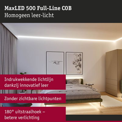 Slaapkamer met MaxLED 500 Full-Line COB witte LED-lichtlijn voor gelijkmatige, schaduwvrije verlichting
