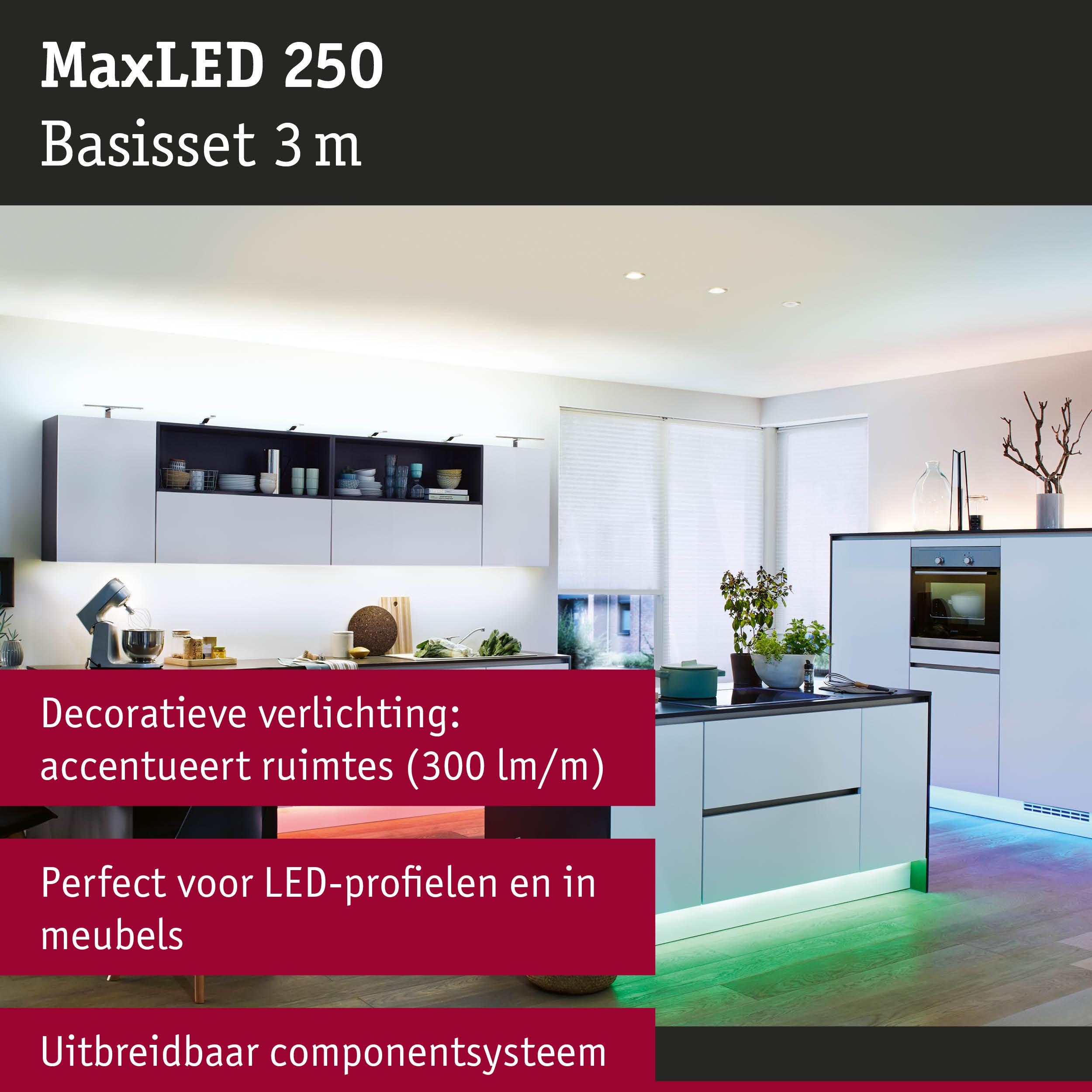 Moderne keuken met MaxLED 250 LED-verlichting 3 m, decoratieve witte en gekleurde lichtaccenten onder meubels