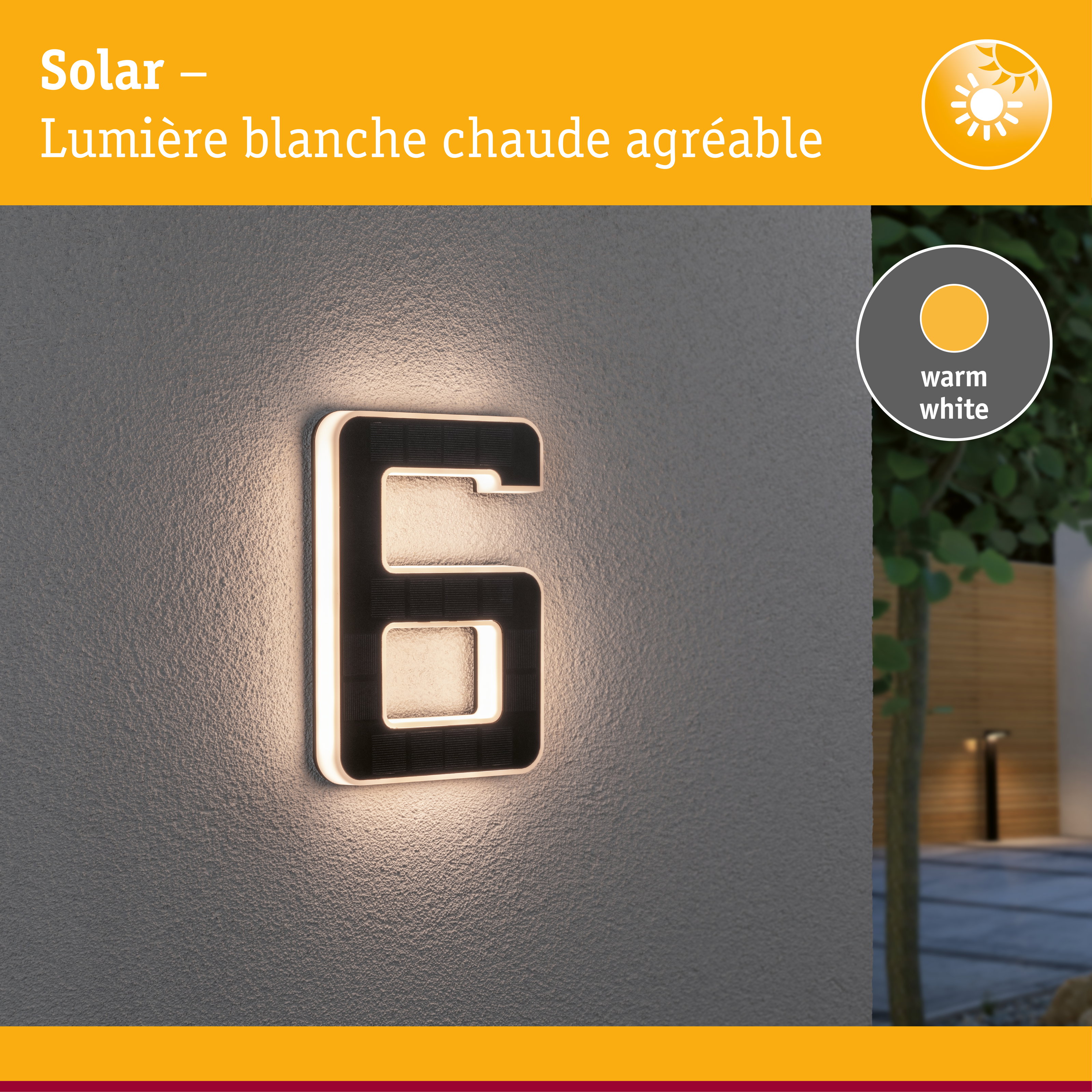 Numéro de maison solaire avec lumière LED blanc chaud sur mur gris pour éclairage extérieur