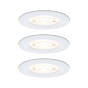 Drei weiße LED-Einbaustrahler mit warmweißem Licht für moderne Innenbeleuchtung