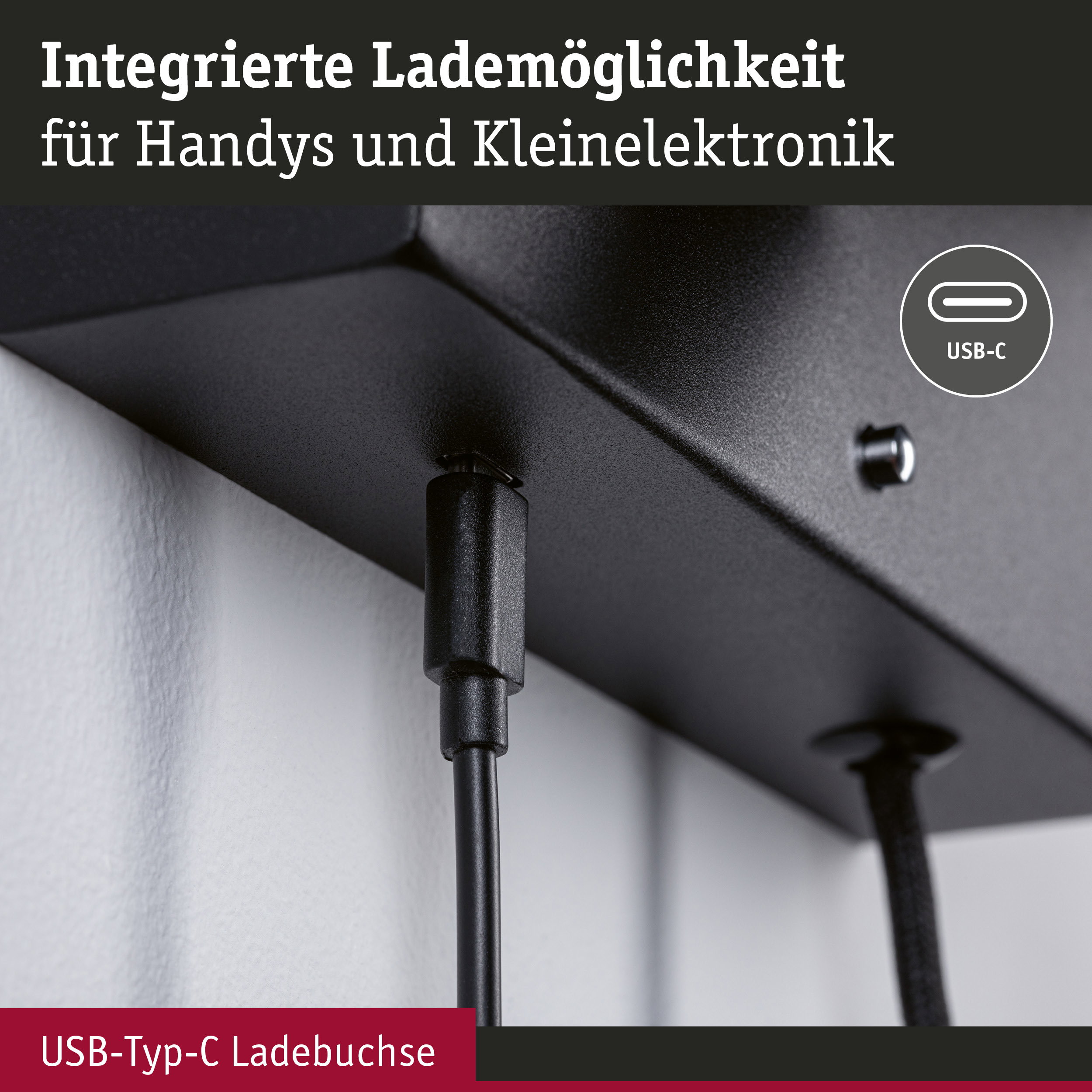 Schwarze USB-C Ladebuchse mit integriertem Anschluss für Handys und Kleinelektronik