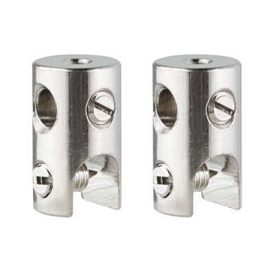 Twee zilverkleurige metalen klemmen met schroeven voor bevestiging in verlichtingssystemen