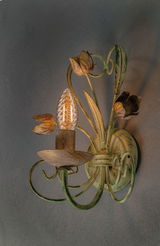 Applique murale en métal vert avec motif floral et ampoule LED décorative pour éclairage d'intérieur