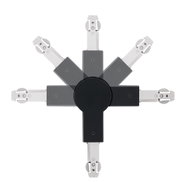 Articulation métallique noire avec bras argentés réglables pour connexions flexibles en éclairage