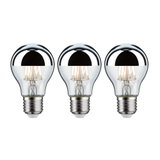 Drei LED-Glühbirnen mit silberner Spiegelkappe und E27-Fassung für energiesparende Beleuchtung