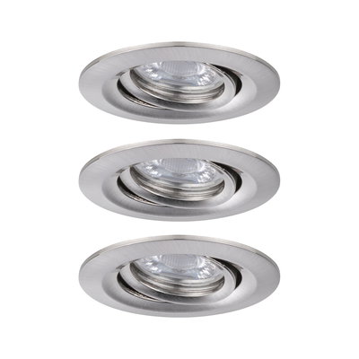 Drei runde Einbaustrahler aus gebürstetem Aluminium in Silber für moderne LED-Beleuchtung.