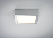 Quadratische Deckenleuchte aus Aluminium in Silber mit warmweißem LED-Licht für moderne Innenräume