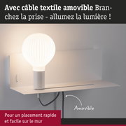 Applique murale blanche avec câble textile amovible et lumière LED chaude pour une installation facile