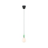 Minimalistische Pendelleuchte mit grünem Kunststofffassungsring und schwarzer Deckenhalterung, LED-Glühbirne