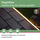 Bandeau LED blanc chaud en aluminium pour terrasse et jardin créant une ambiance chaleureuse