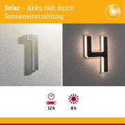 Solarbetriebene Hausnummernleuchte in Weiß mit LED-Beleuchtung für energiesparende Außenbeleuchtung