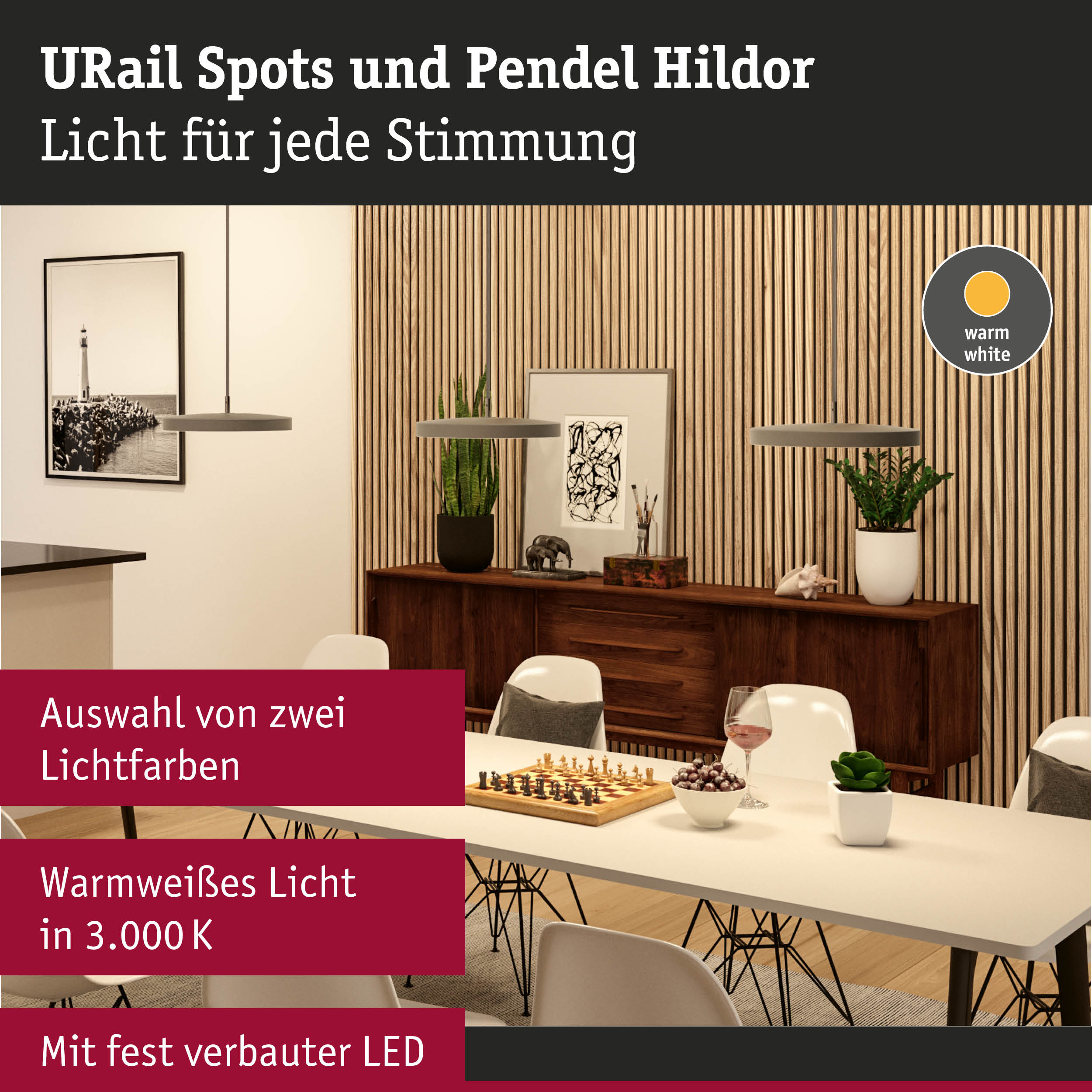 Moderne Pendelleuchten in Grau mit warmweißem Licht über Esstisch in stilvollem Esszimmer