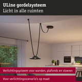 Zwart ULine hanglampensysteem met kabels aan het plafond in moderne keuken met verlichtingssysteem