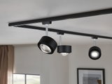 Schwarzes LED-Schienensystem mit drei verstellbaren Strahlern aus Metall für moderne Raumbeleuchtung