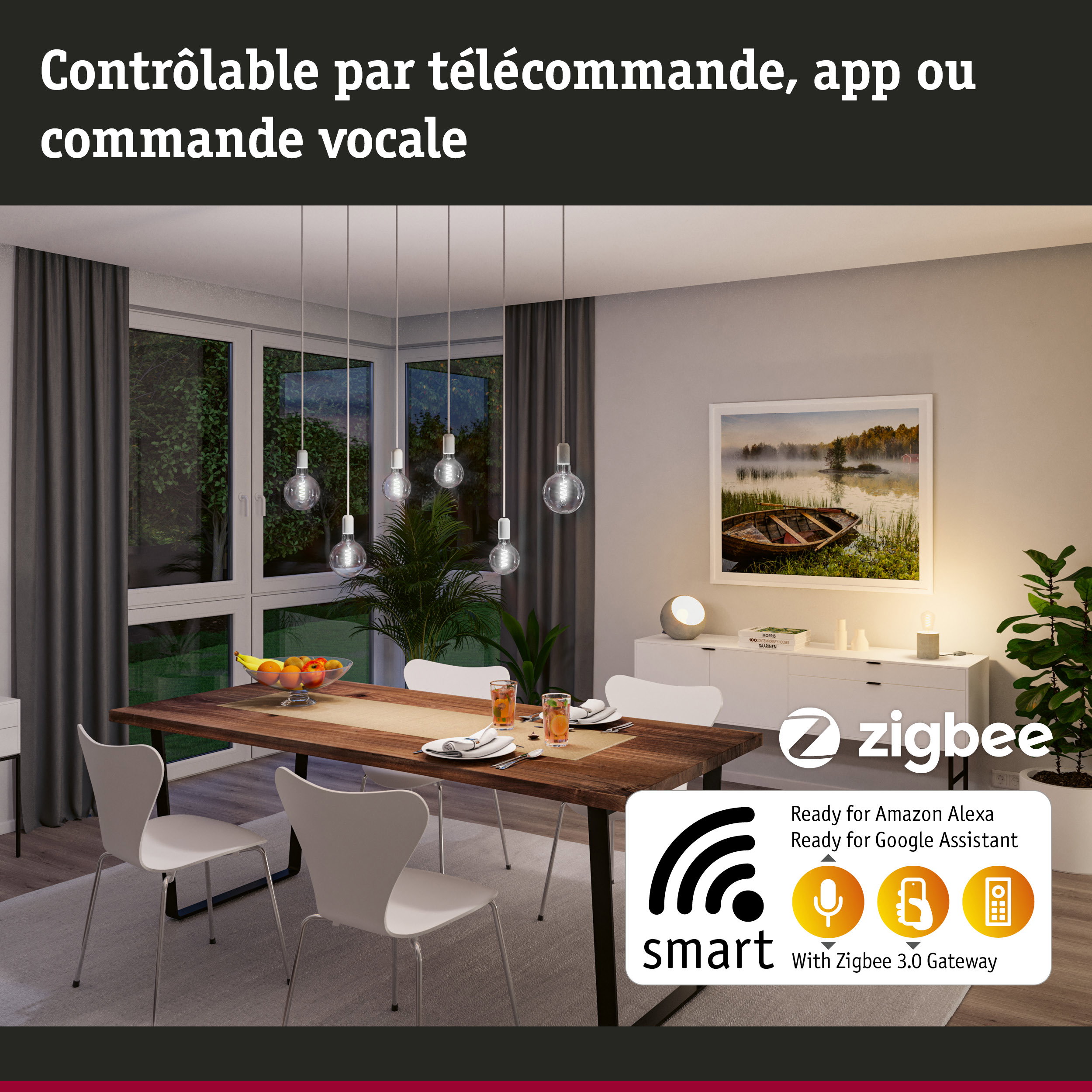 Salle à manger moderne avec suspensions LED en verre dimmables et contrôlables par application et commande vocale