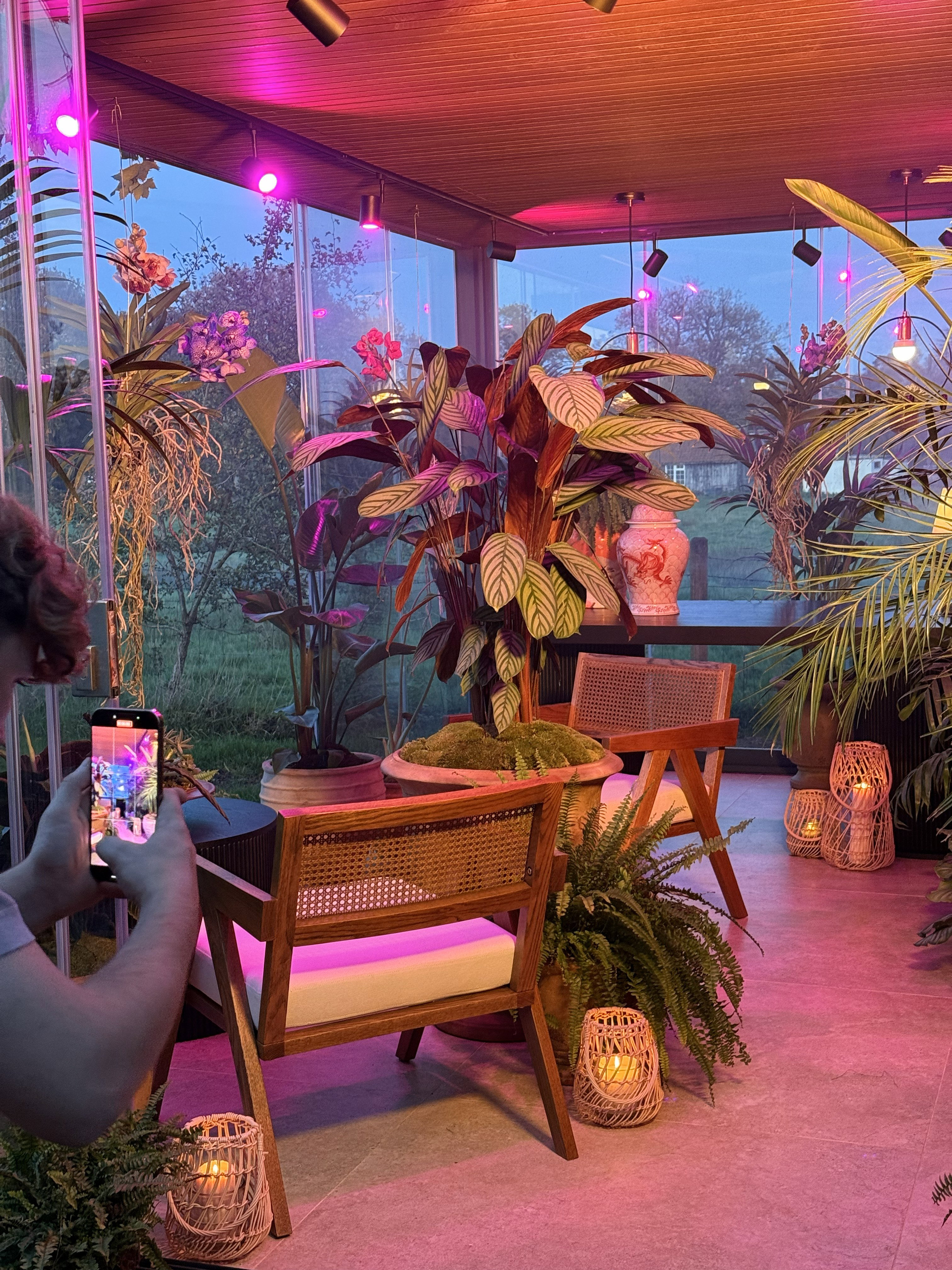 Jack Kinsey in his conservatory Jack Kinsey photographs his conservatory, which is filled with tropical plants and equipped with the URail system.