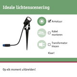 Zwarte LED-tuinschijnwerper met grondpen en kabelconnector voor flexibele buitenverlichting.