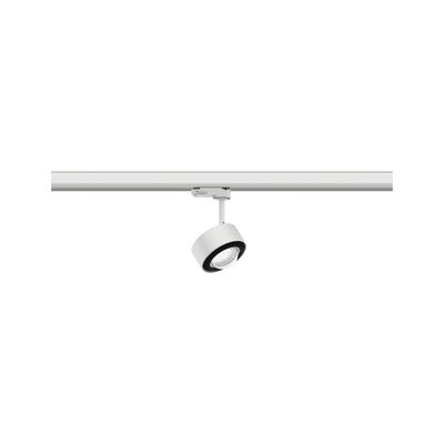 Moderner weißer LED-Spot aus Metall an Schienensystem für flexible Innenbeleuchtung