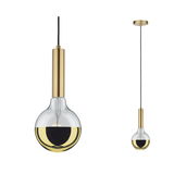 Moderne Pendelleuchte mit goldfarbenem Metall und halbverspiegelter Glühbirne für stilvolle Raumbeleuchtung