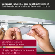 Luminaire encastrable ultra-plat pour meubles en argent avec haute intensité lumineuse 3x 225 lm