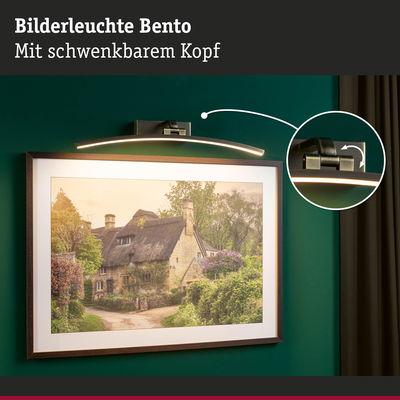 Bilderleuchte Bento aus Metall in Messing mit schwenkbarem Kopf für gezielte Wandbeleuchtung