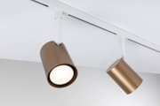 Deux spots en aluminium marron sur rail blanc pour éclairage LED moderne au plafond