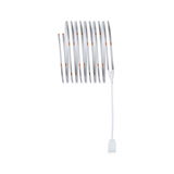 Flexibler LED-Lichtstreifen mit weißem Kabel und 4-Pin-Stecker für moderne LED-Beleuchtung.