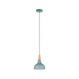 Blauwe metalen hanglamp met hout- en koperdetails, moderne verlichting voor woonruimtes.