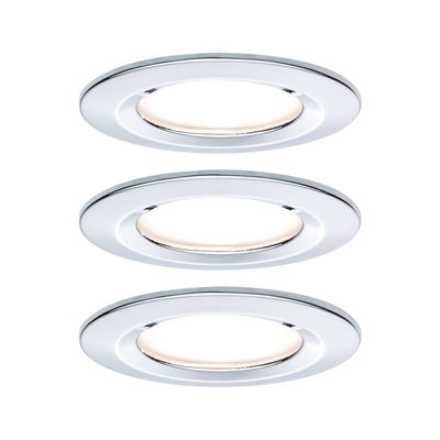 Drei runde Einbauleuchten aus Chrom mit warmweißem LED-Licht für moderne Raumbeleuchtung