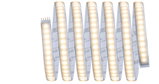Flexibler LED-Lichtstreifen mit warmweißem Licht und selbstklebender Rückseite für vielseitige Beleuchtung.
