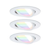 Tre hvide LED-indbygningsspots med justerbart RGB-farvelys til moderne rumbelysning