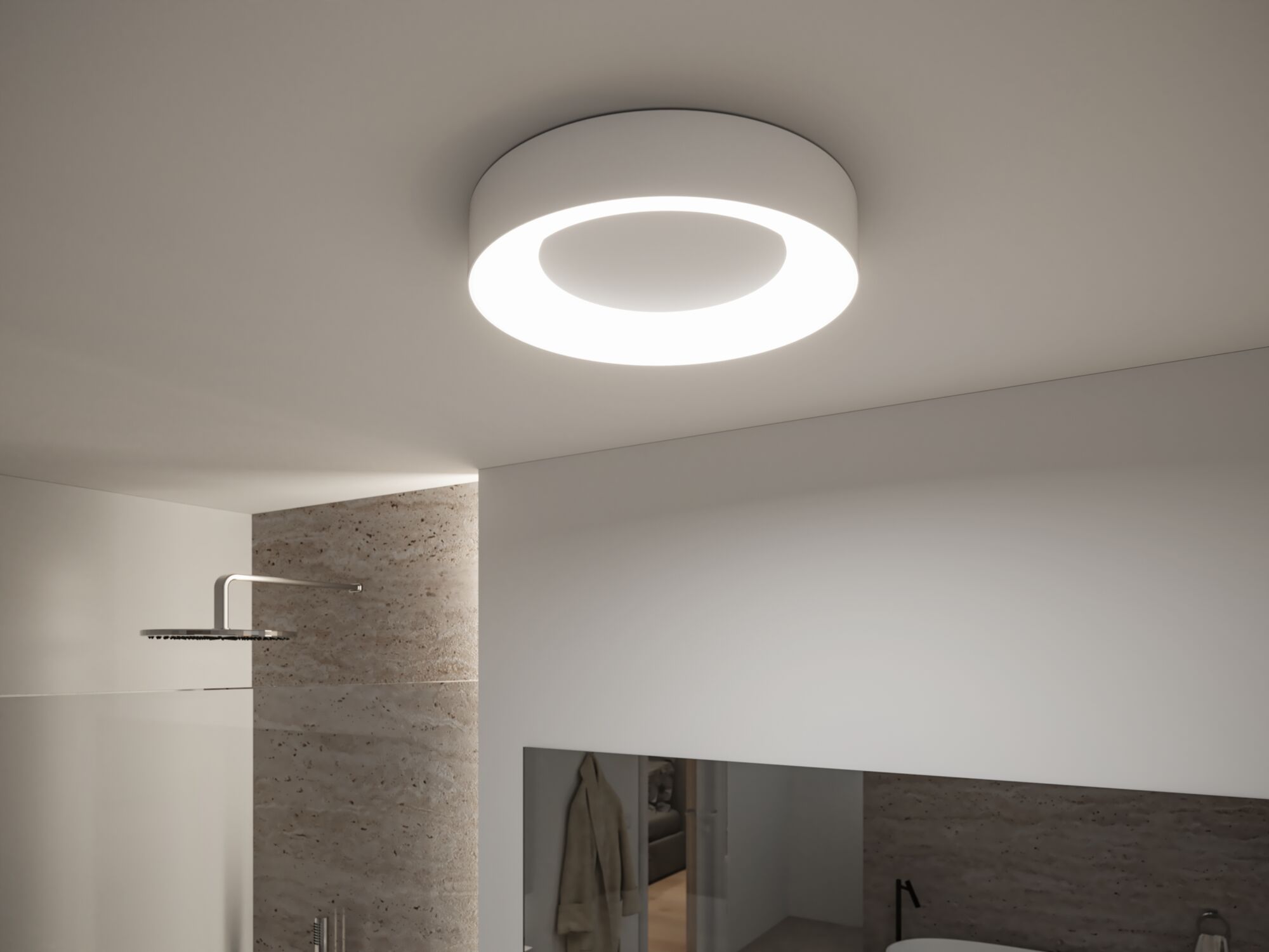 Runde weiße Deckenleuchte mit LED-Ring in modernem Badezimmer mit Dusche und Spiegel
