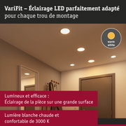 Spots LED VariFit à lumière blanc chaud, adaptés à chaque trou de montage pour un éclairage intérieur efficace