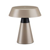 Moderne Tischlampe aus mattem goldfarbenem Metall mit schwarzem Akzent für stilvolle Beleuchtung