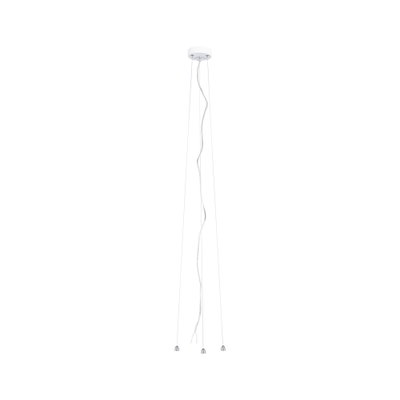 Hvid LED-pendellampe med tre tynde kabler og minimalistisk loftmontering til moderne belysning