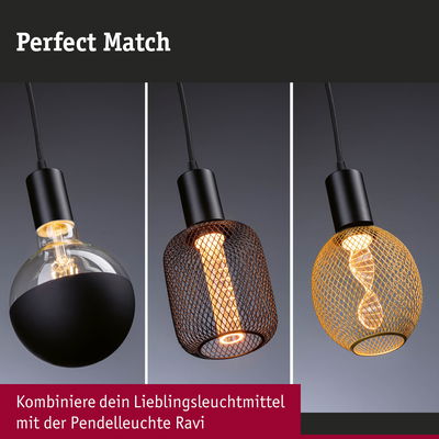 Drei Pendelleuchten mit schwarzem Kabel und verschiedenen Lampenschirmen aus Metall und Glas für Wohnraumbeleuchtung