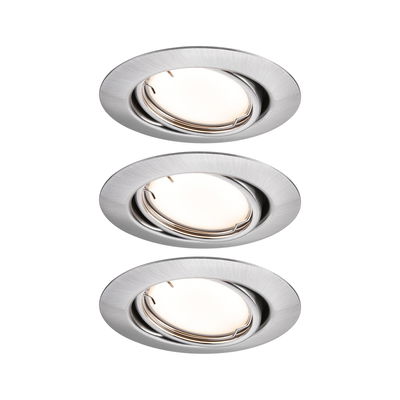 Drie ronde inbouwspots van geborsteld zilverkleurig aluminium voor moderne LED-verlichting.