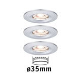 Drie witte metalen inbouwspots met 35 mm diameter voor moderne LED-verlichting