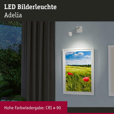 Weiße LED Bilderleuchte Adelia an Wand beleuchtet Landschaftsbild mit rotem Mohn, hohe Farbwiedergabe CRI 90