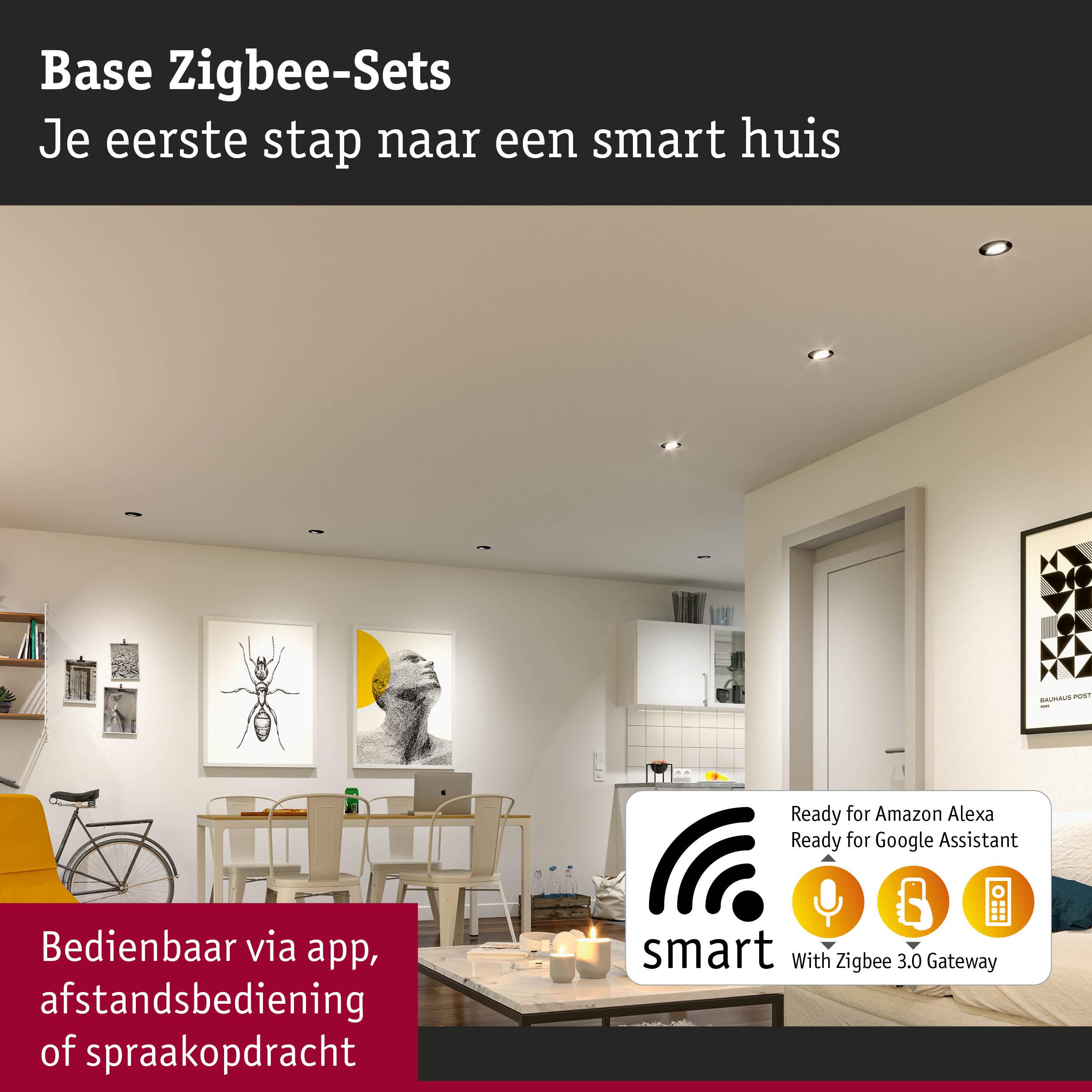 Modern woonkamer met slimme Zigbee 3.0 gateway voor bediening via app, afstandsbediening of spraak