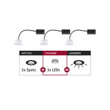 Tre hvide LED-moduler med sort kabel og stik til indbygningsspots uden hus.