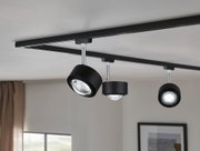 Schwarzes LED-Schienensystem mit drei verstellbaren Strahlern aus Metall für moderne Raumbeleuchtung