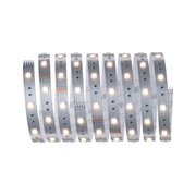 Flexibler LED-Lichtstreifen mit warmweißen LEDs auf silberner Platine für vielseitige Beleuchtung.