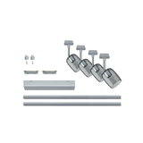 Système d'éclairage sur rail modulaire avec quatre spots en verre gris et rails métalliques argentés réglables