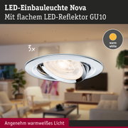 LED-Einbauleuchte Nova mit flachem LED-Reflektor GU10 in Weiß für warmweißes Licht im Wohnzimmer